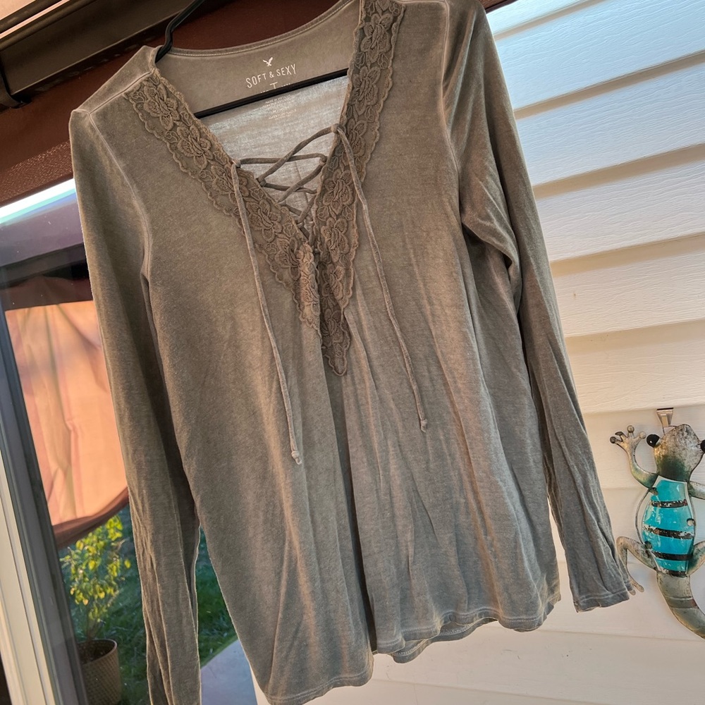 American Eagle Soft and Sexy Long Sleeve Tee